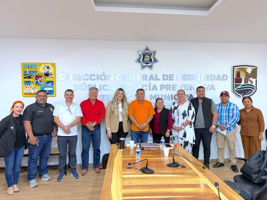 Autoridades municipales coordinan acciones para mejorar condiciones laborales en Los&nbsp;Cabos