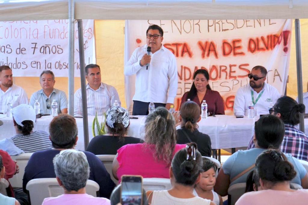 Acuerdan apoyos provisionales para familias de la colonia Fundadores en Los&nbsp;Cabos