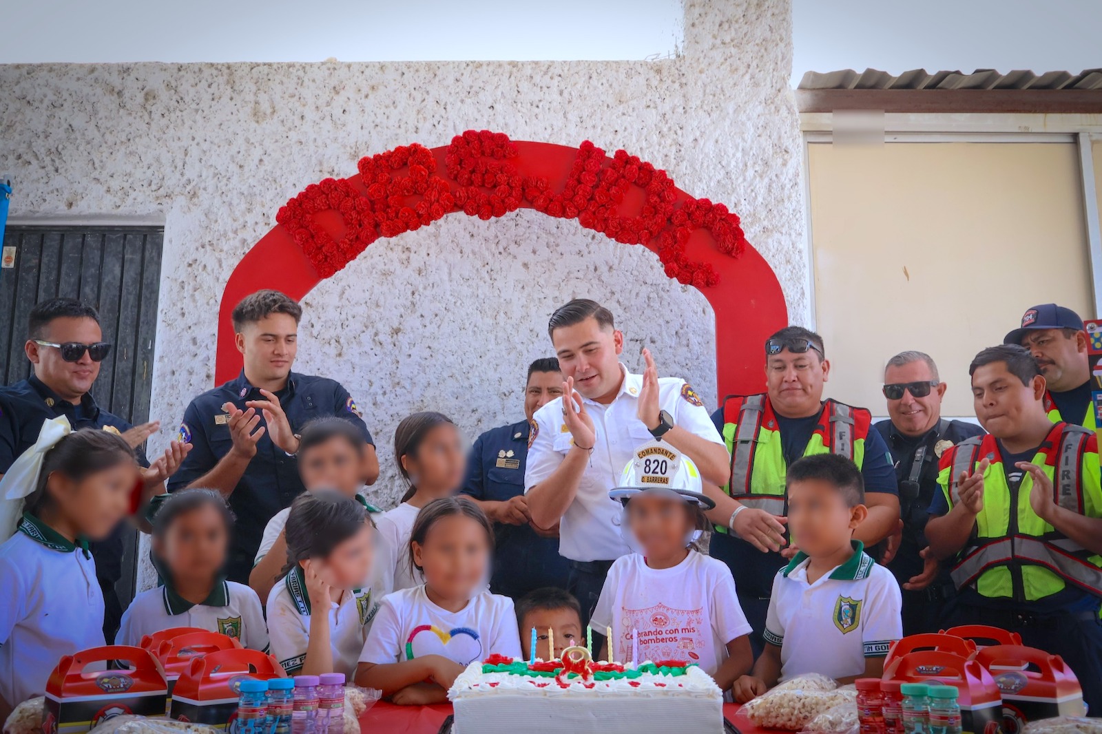 Bomberos de San José del Cabo celebran a la niñez destacada con emotivo&nbsp;programa