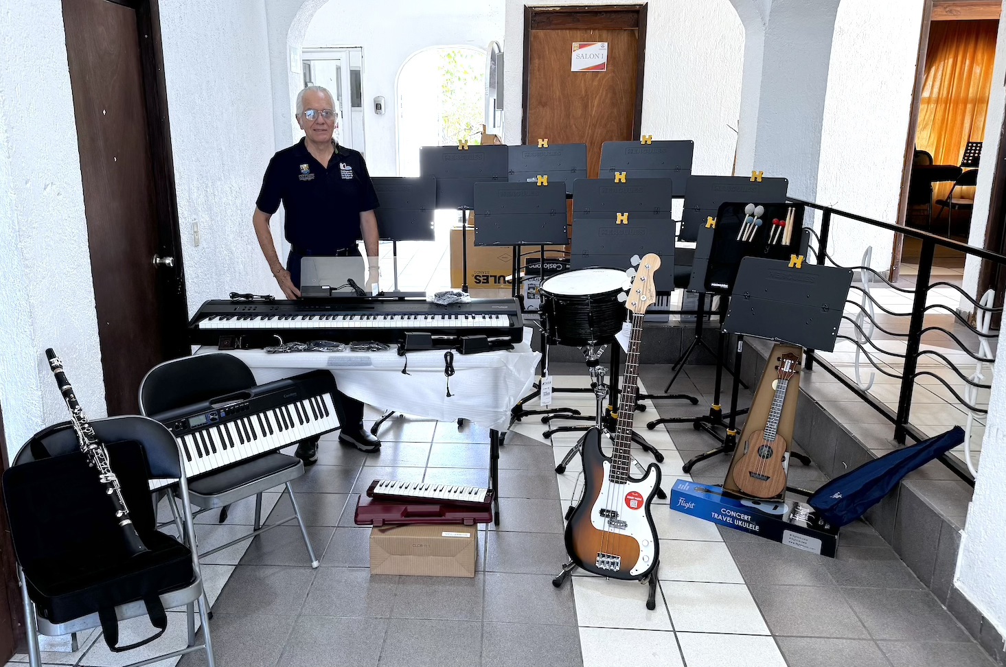 ICA Los Cabos entrega instrumentos musicales y beneficia a 124&nbsp;estudiantes