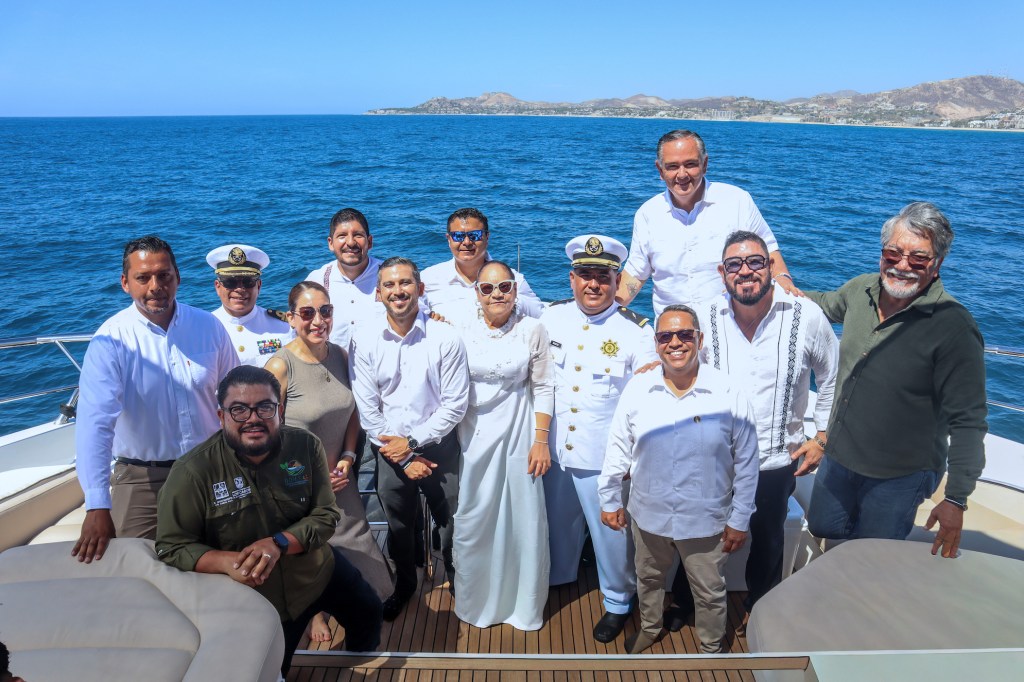Los Cabos reconoce labor de la Marina y del sector marítimo en el desarrollo y seguridad del&nbsp;municipio
